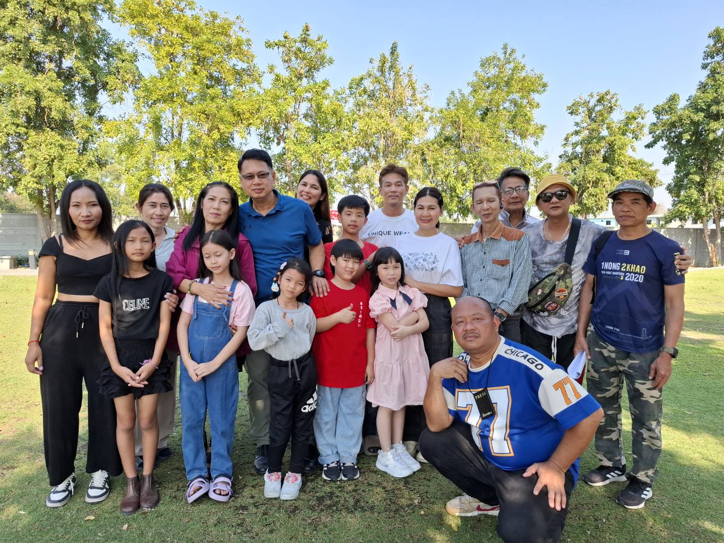 ข่าวบันเทิงเริงใจBy ธัช พระสมุทร ตะลุยกองถ่ายหนังสั้น คุณธรรม ในโครงการปั้นดินให้เป็นดาว