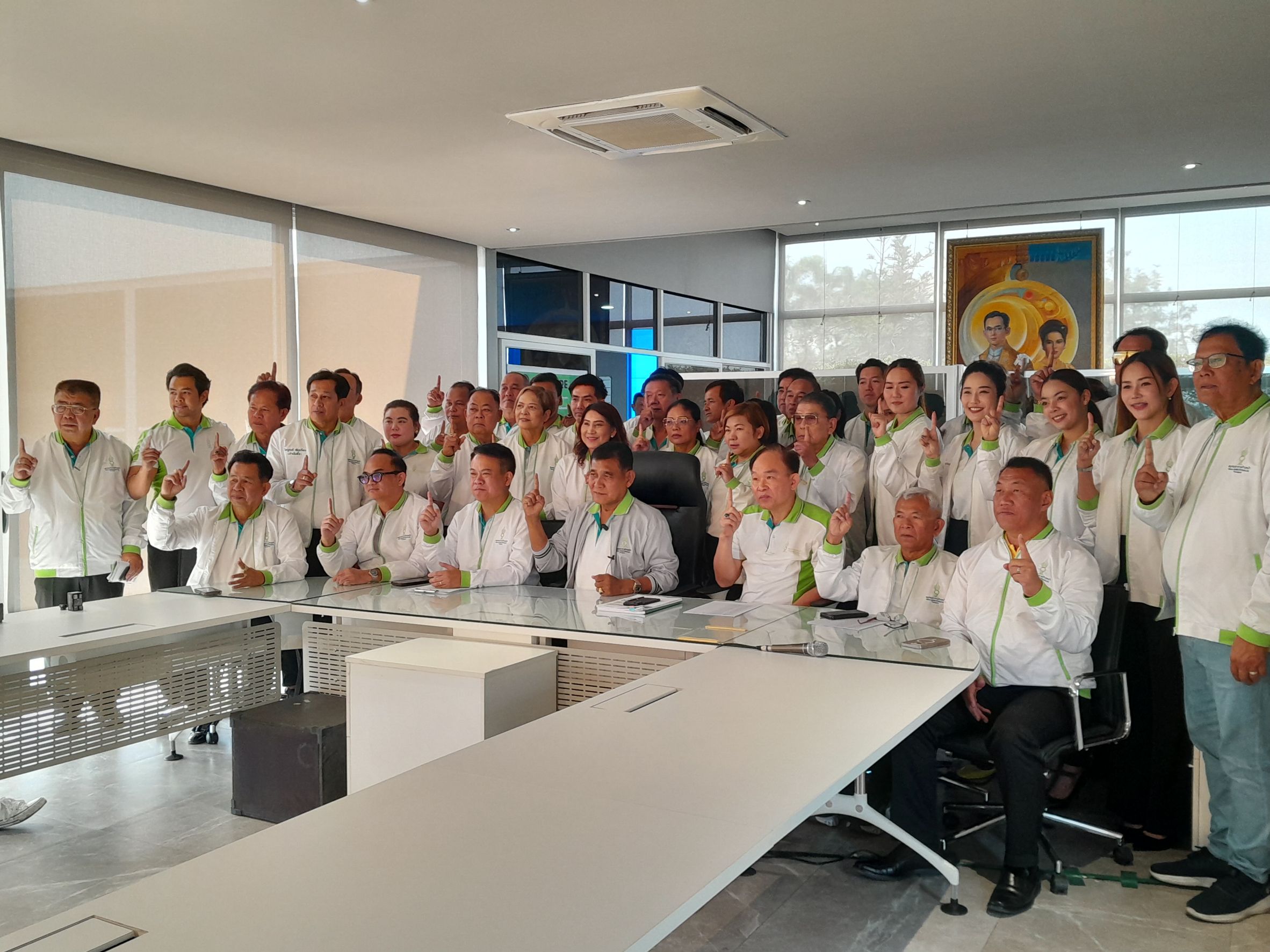 นายสุนทร ปานแสงทอง ว่าที่นายก อบจ.สมุทรปราการ จัดการประชุมสมาชิก อบจ.สมุทรปราการ พร้อมแถลงข่าว ขอบคุณประชาชน ทุกคน ที่ร่วมกันสนับสนุนในการเลือกตั้ง นายก อบจ.และ ส.อบจ.สมุทรปราการ