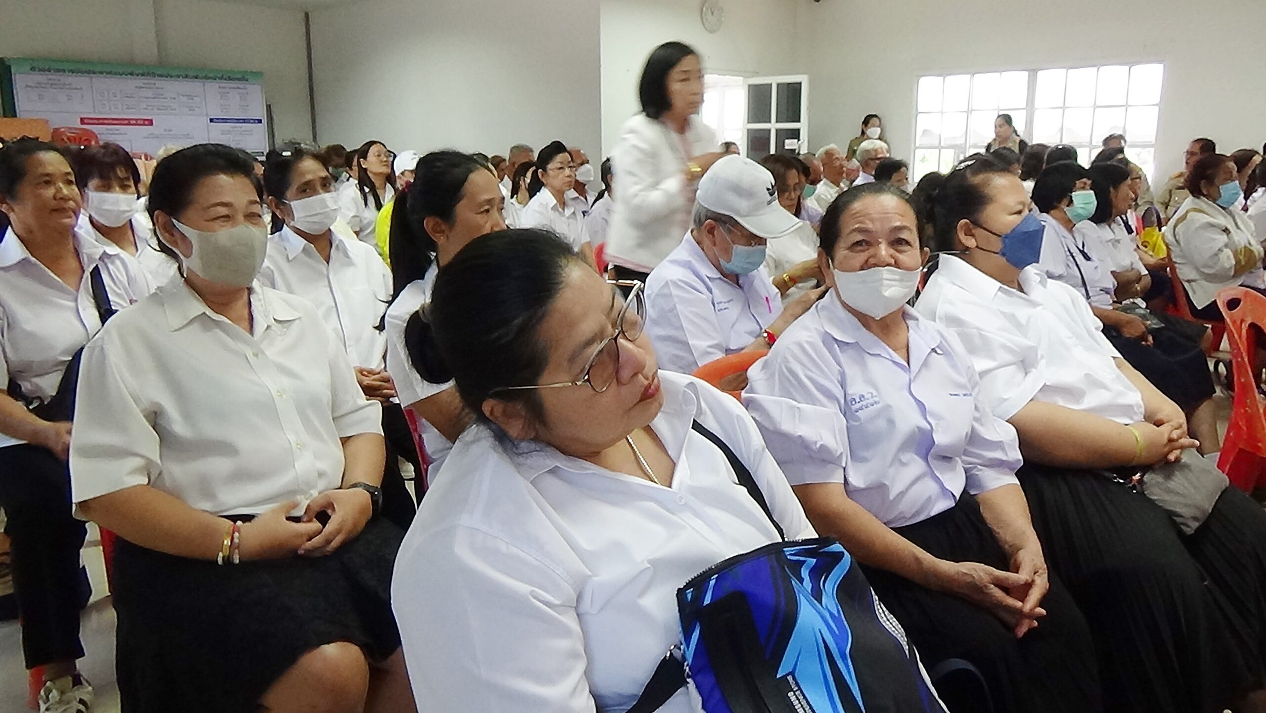 นายกเทศมนตรีตำบลเทพารักษ์ จัดตั้งโรงเรียนผู้สูงอายุเทศบาลตำบลเทพารักษ์ ประจำปีงบประมาณ พ.ศ. 2568