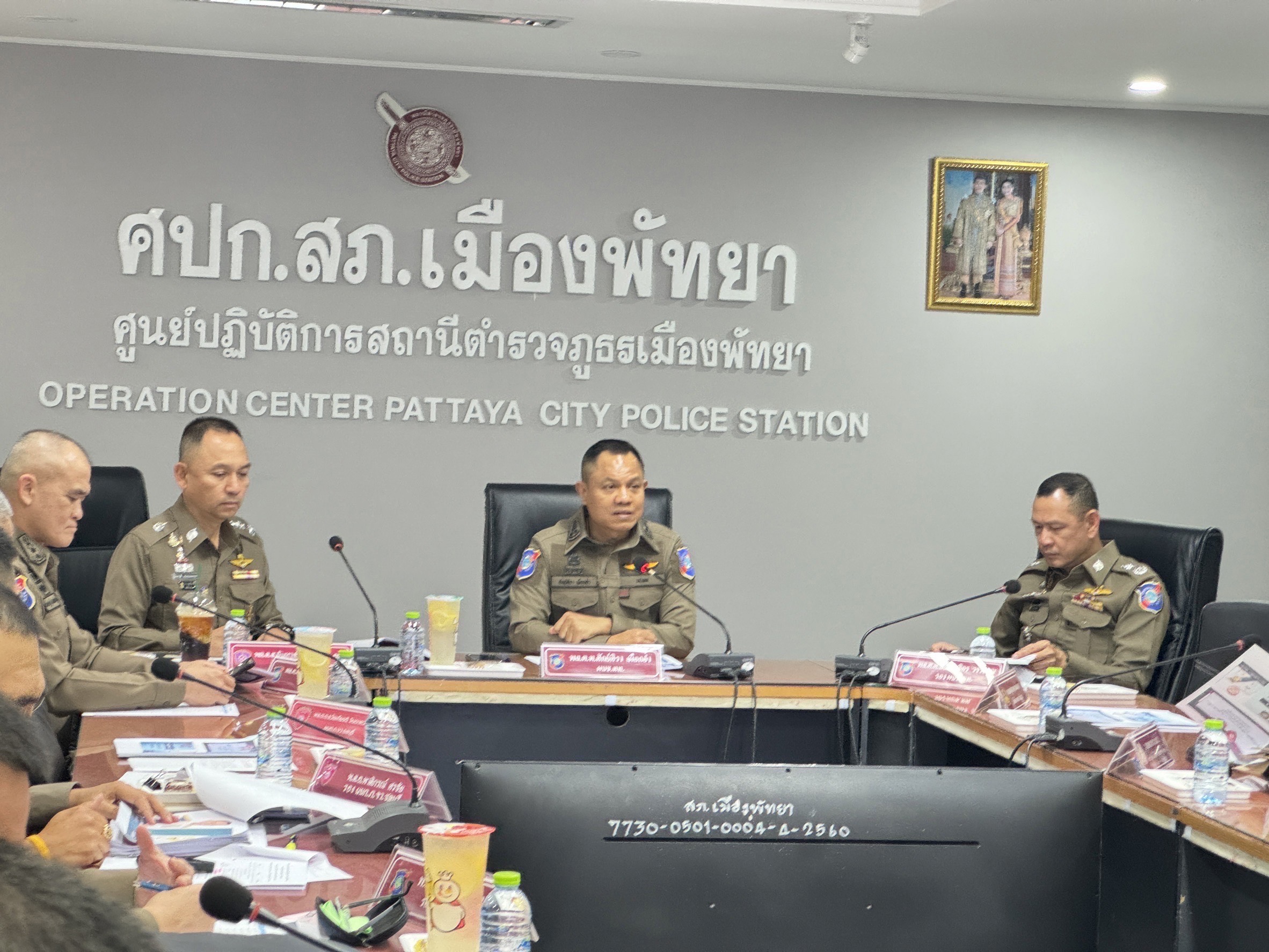 ผบช.ทท.ประชุมยกระดับดูแลนทท.หลังช่วย 5 ชาวจีนเหยื่อแก๊งคอลได้ที่สระแก้ว