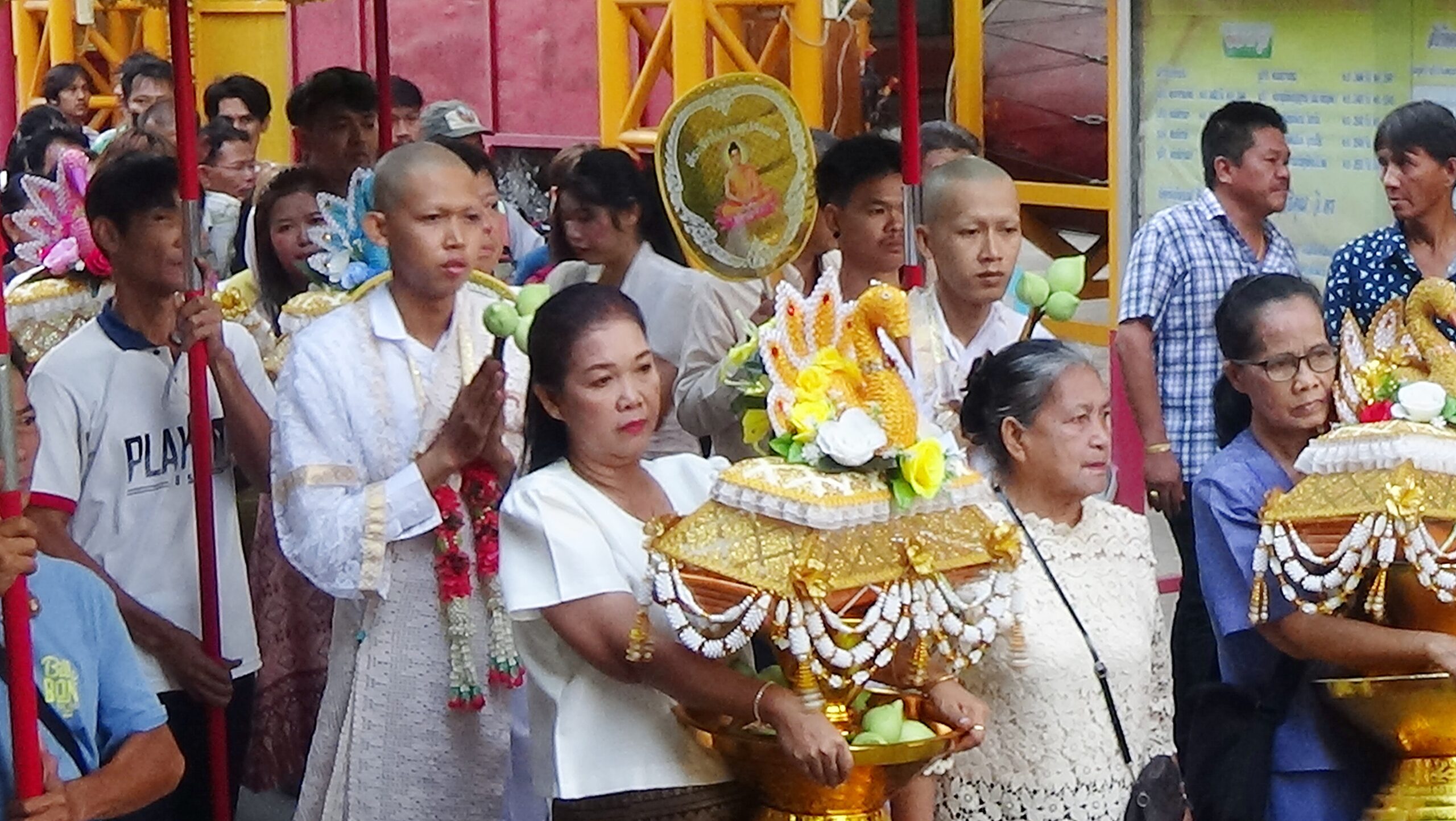 ครอบครัวหังสาจาระ และครอบครัวแก้วคูณ จัดงานอุปสมบท ให้กับ นาคชานนท์ หังสาจาระ (เพชร) และนาคสมยศ แก้วคูณ (ยศ) ณ พัทธสีมาวัดแพรกษา