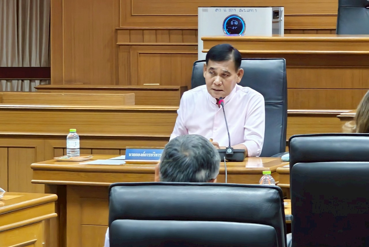 นายก อบจ. เรียกประชุมคณะผู้บริหาร ผอ.กองงาน เร่งติดตามงานและพิจารณาให้ทุกโครงการเกิดประโยชน์สูงสุดกับประชาชน