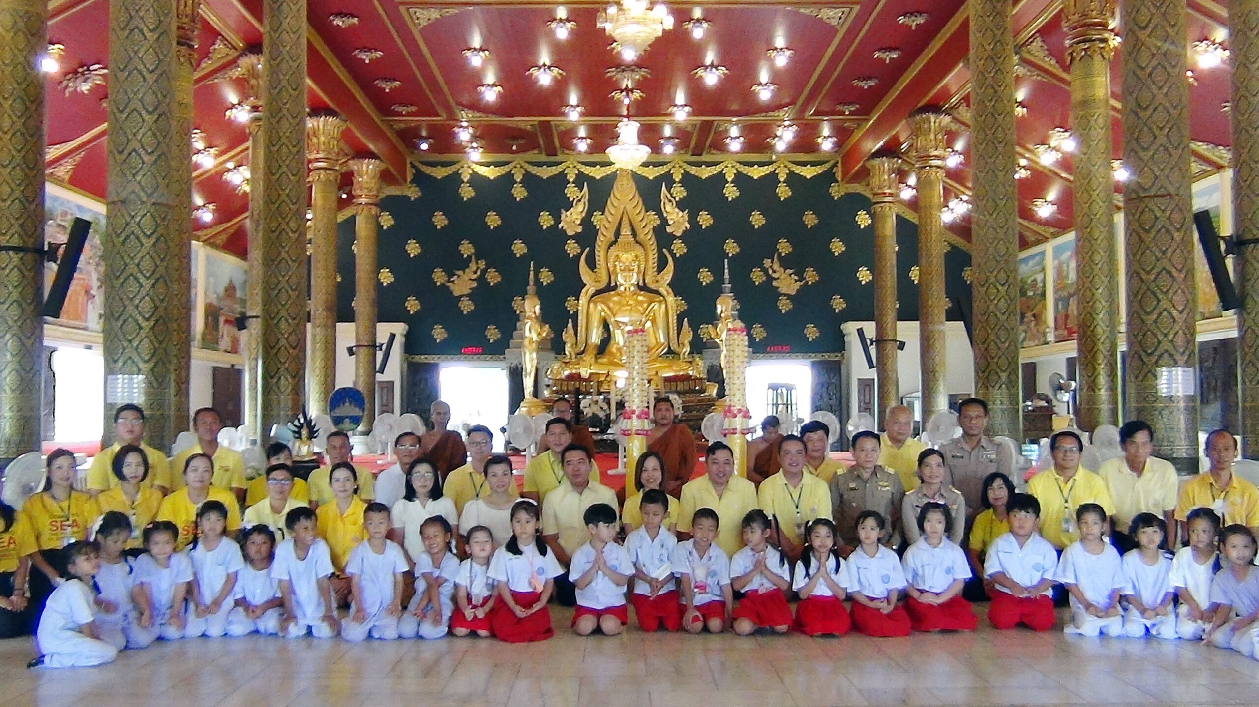 เทศบาลตำบลบางปู จัดโครงการถวายเทียนจำนำพรรษา ประจำปี 2568